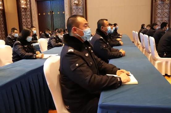 宁波市公安机关警务辅助人员管理