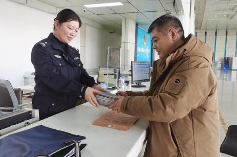 六安市各区车管所咨询电话及地址