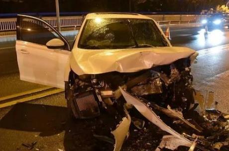 轻微事故肇事逃逸怎么处罚新交规