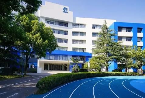 民办学校