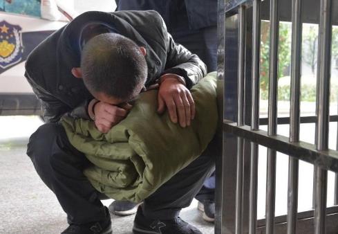 被留置人员一般关押在哪里