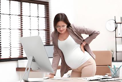 公司辞退孕妇最新补偿标准2025年